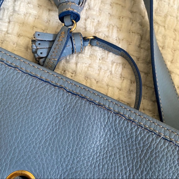 Cole Haan light blue pebble leather hobo bucket single strap crossbody bag - Picture 8 of 10